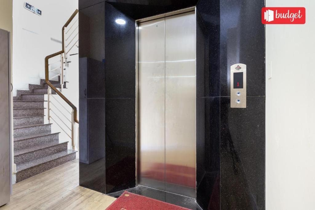 Quy Phuc Hotel Hô Chi Minh-Ville Extérieur photo